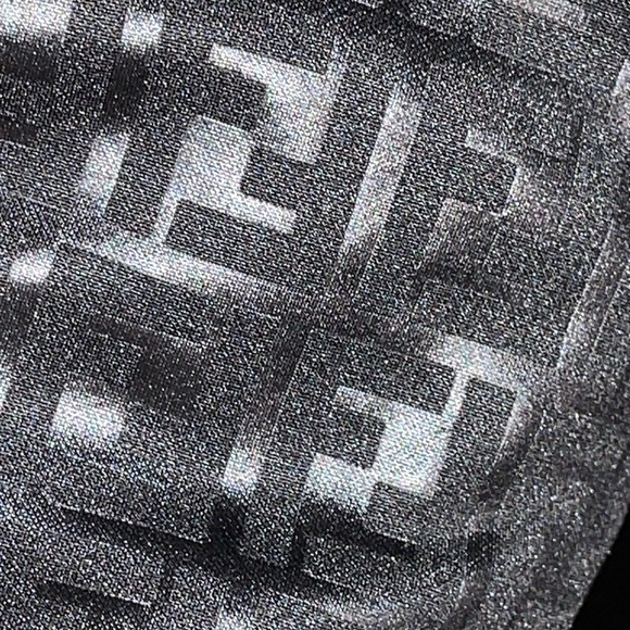 Preloved Fendi black long coat with hood FF logo pristine condition size M - Picture 11 of 11